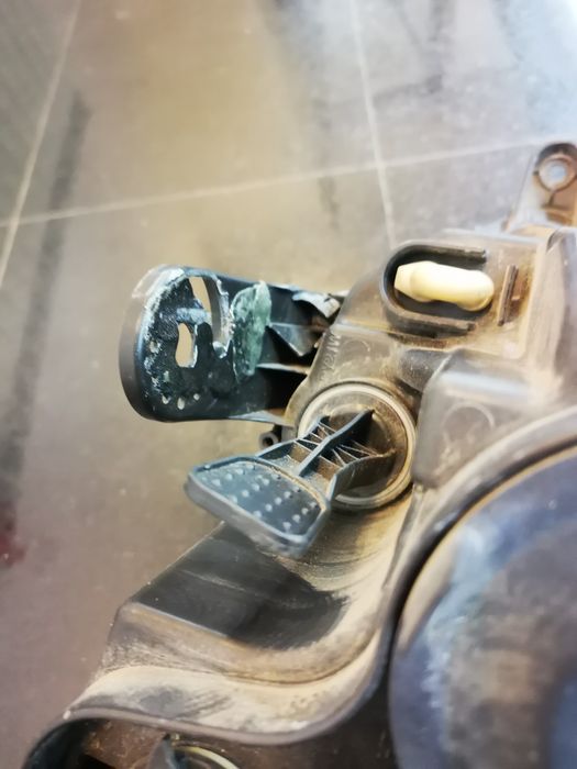 Far stânga dacia Logan 3 sandero 3 jogger