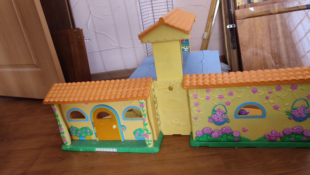 Игрушечный домик Даши
