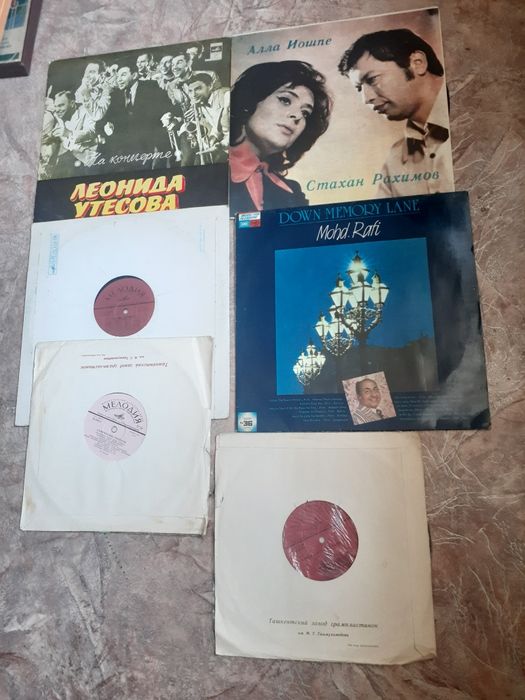 Пластинки большие и маленькие