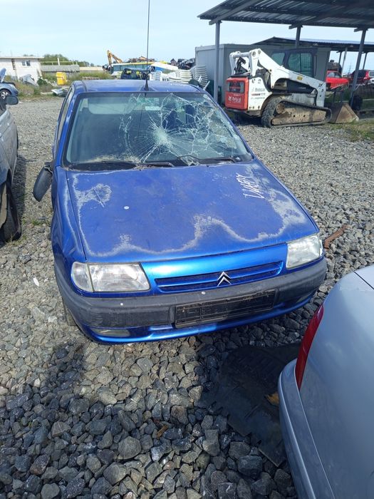 Citroen Saxo 1.1 бензин