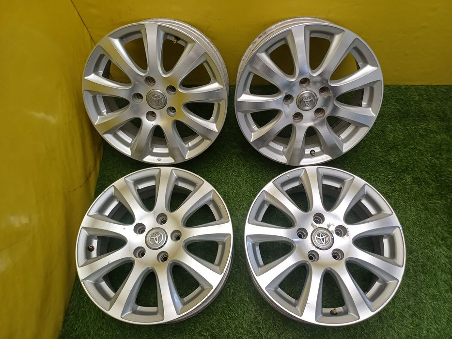 Диски R16 5×114.3 на Toyota и другие.