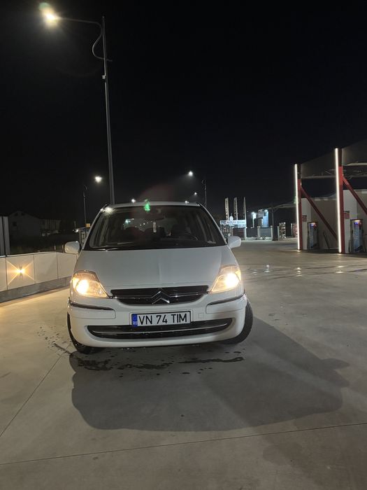 Citroen C8