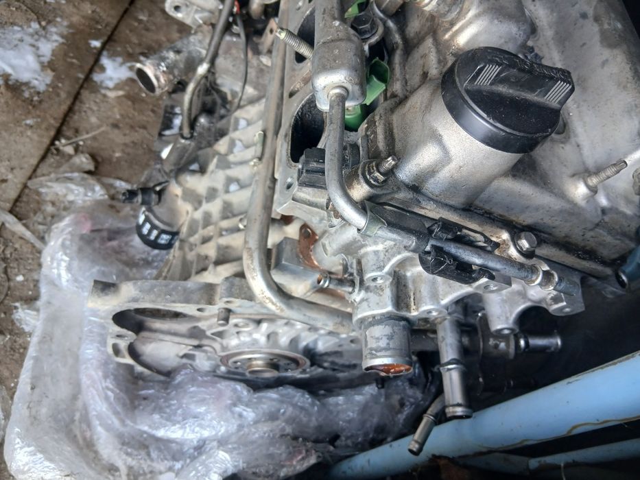 Авенсис 1.81-zzFE+головка