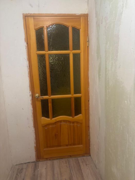 Продам межкомнатные двери