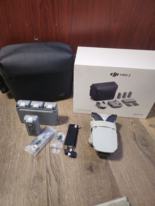 Drona DJI mini 2