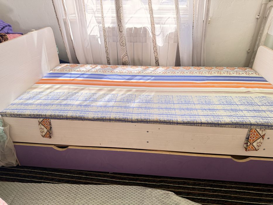 Продам детскую мебель