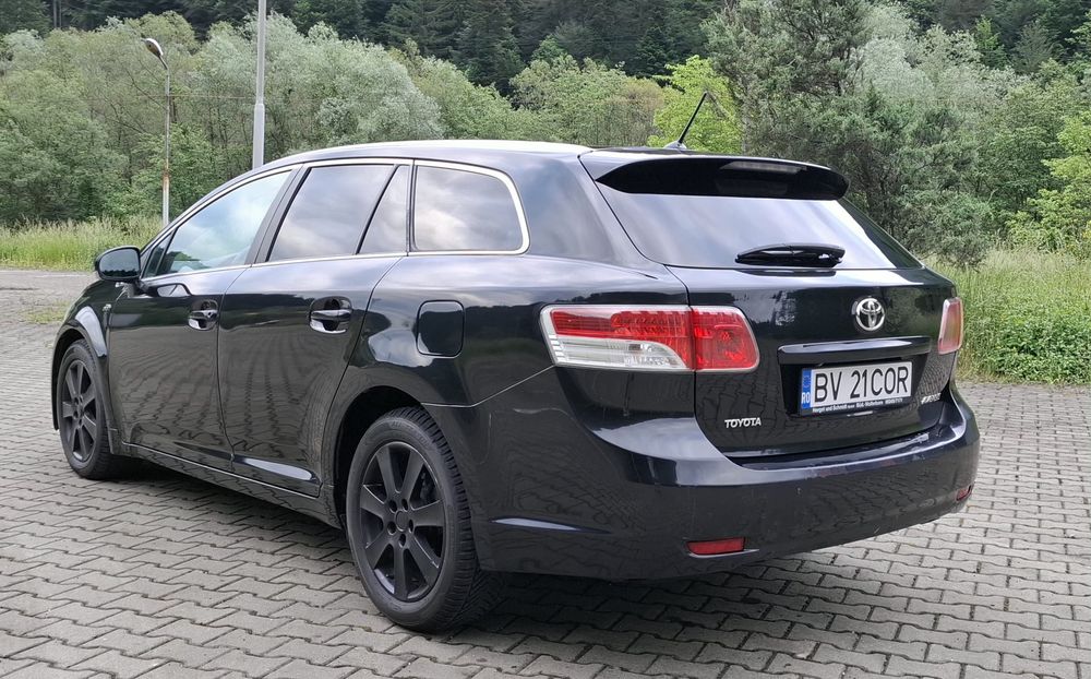 TOYOTA Avensis 2011 — imagine 4