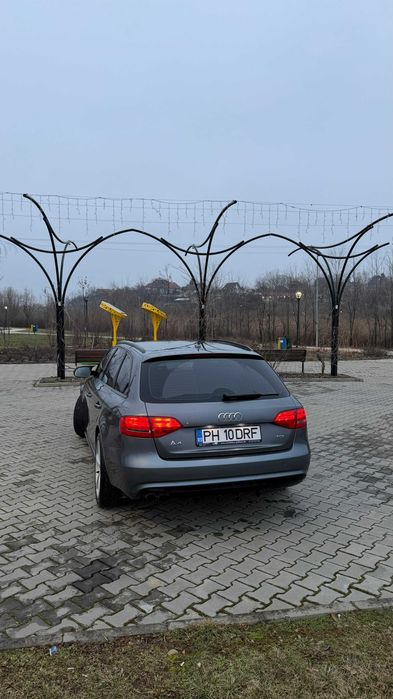 Vând Audi A4 2013