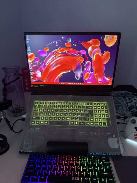 Продам ноутбук игровой новый