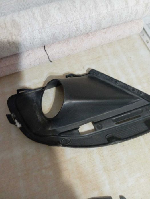 фары противотуманные на Лада гранта 2019г