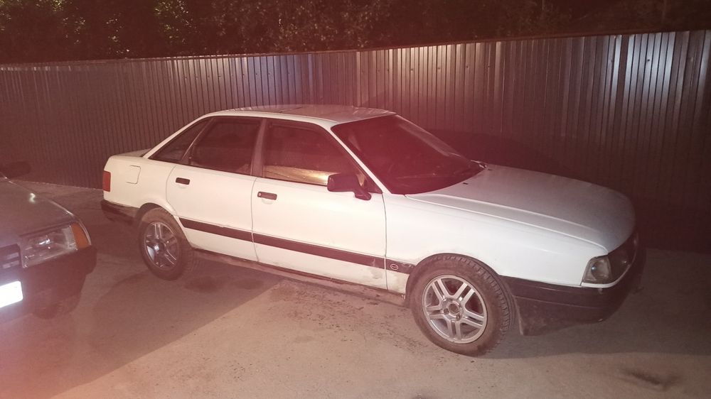 Продам Ауди 80 бочка