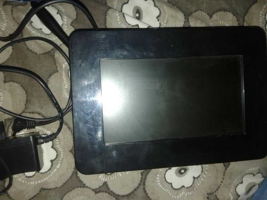 Vand ramă foto digitala la super pret