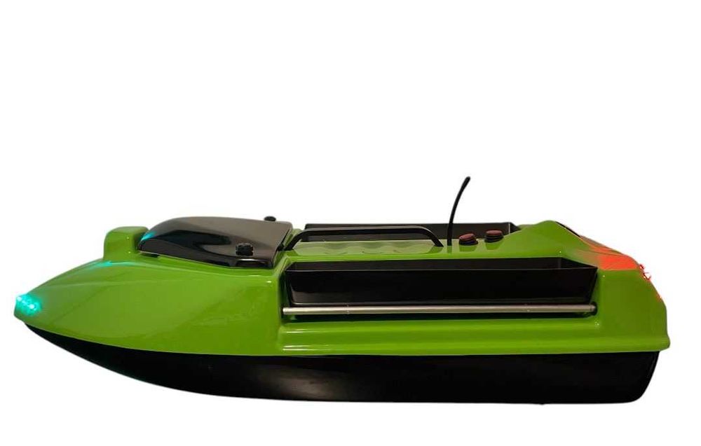 Navomodel Barcuta Plantat RANGER / Acumulator Li-Ion 3s / Cuve Mari