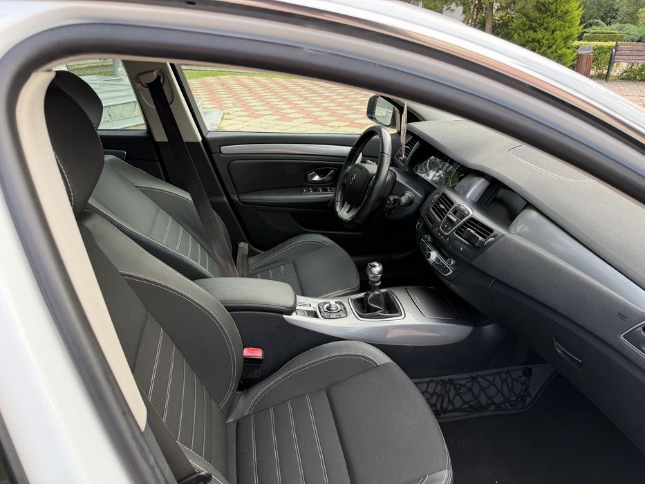 Renault laguna 3 an 2014
