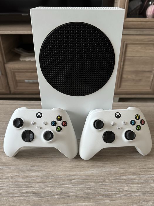 Consola Xbox series S 512GB.