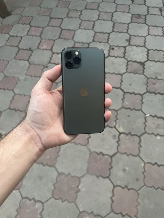 Продам Телефон айфон 11 Pro