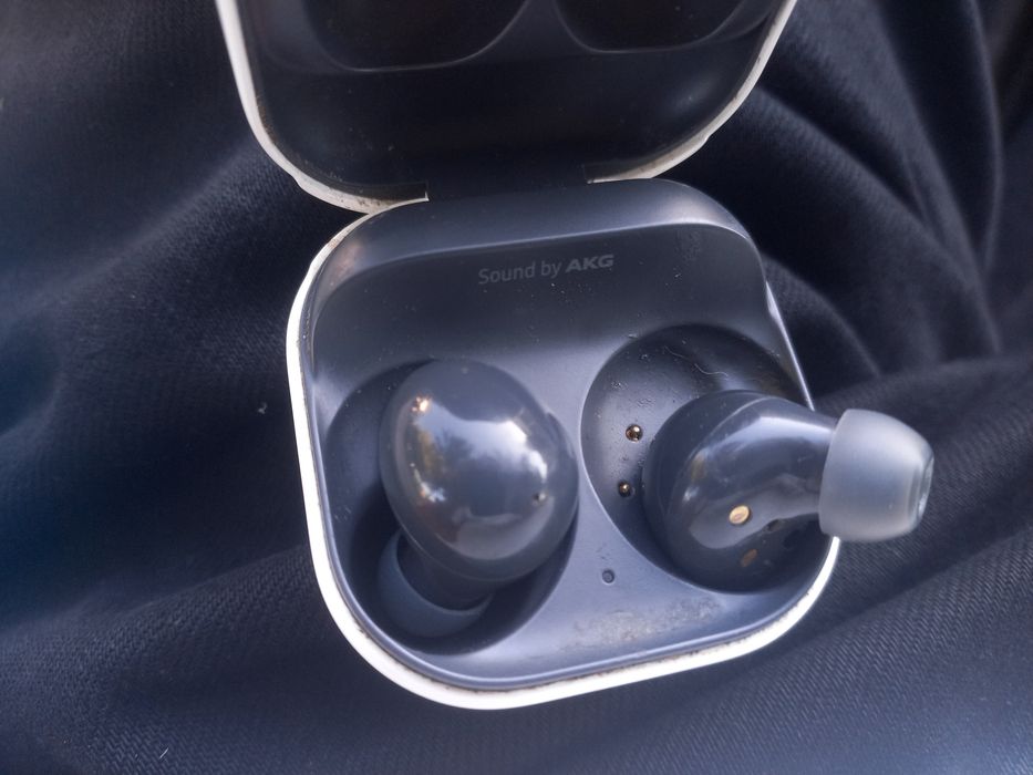 Samsung galaxy buds 2