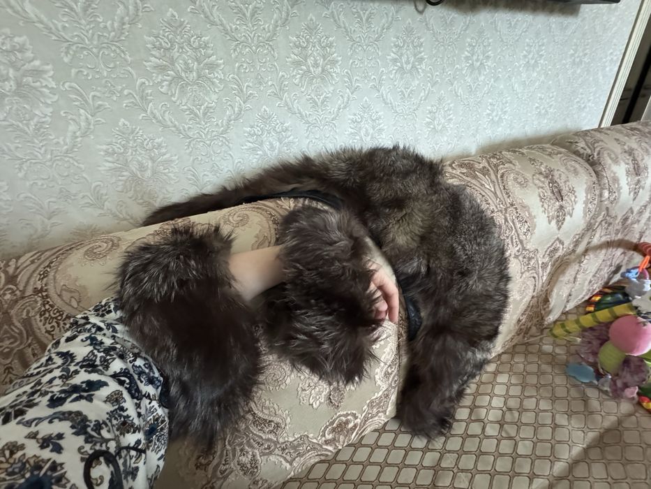 Воротник и рукава норки