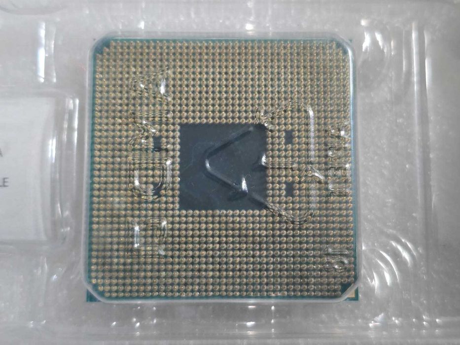 Procesor AMD A6-9500E 3.0GHz, Socket AM4, 35 W , box - poze reale