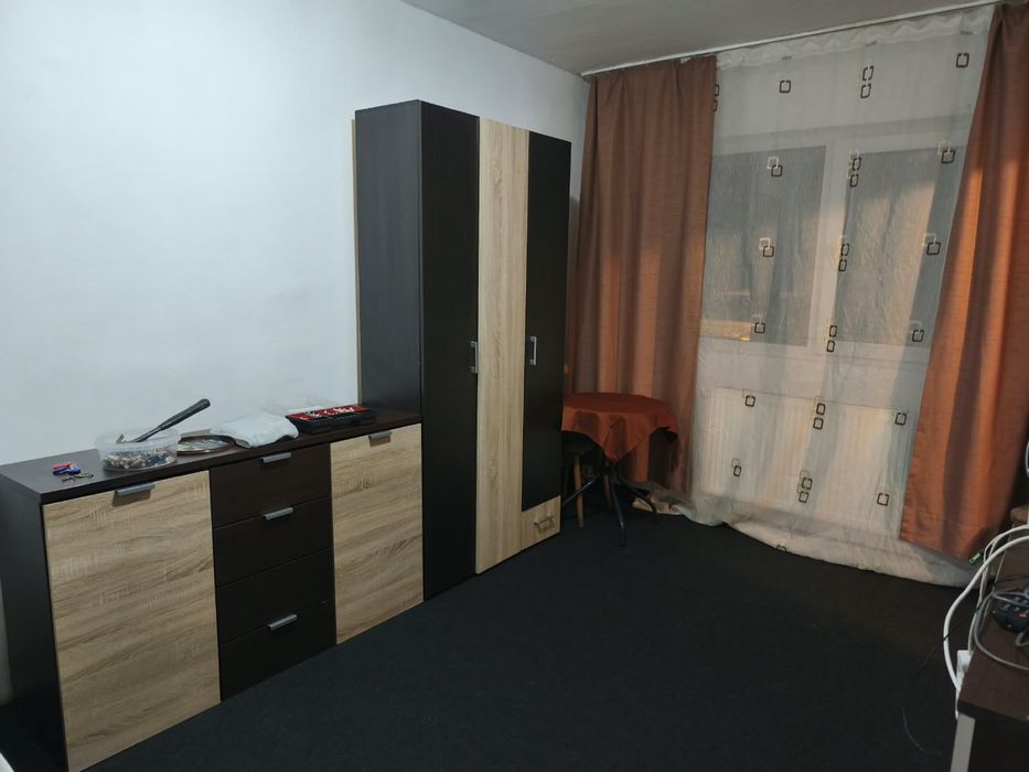 Închiriez garsonieră Al. Cazaban 49D parter