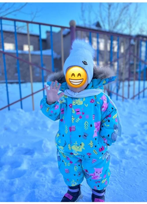 Продается зимний комбинезон Lassye.