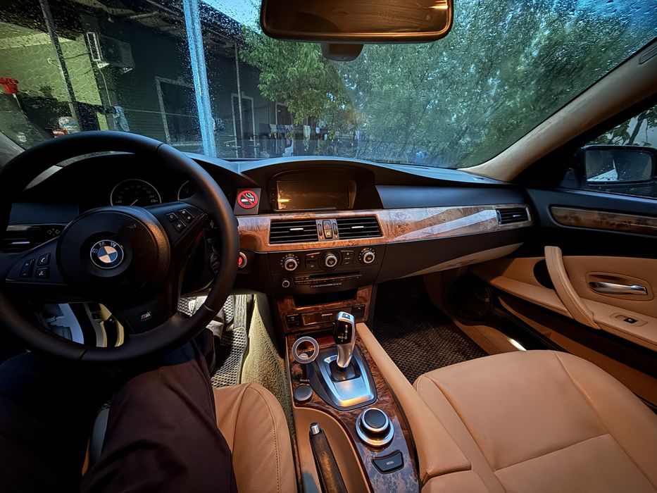 BMW E60 рестайлинг м пакет