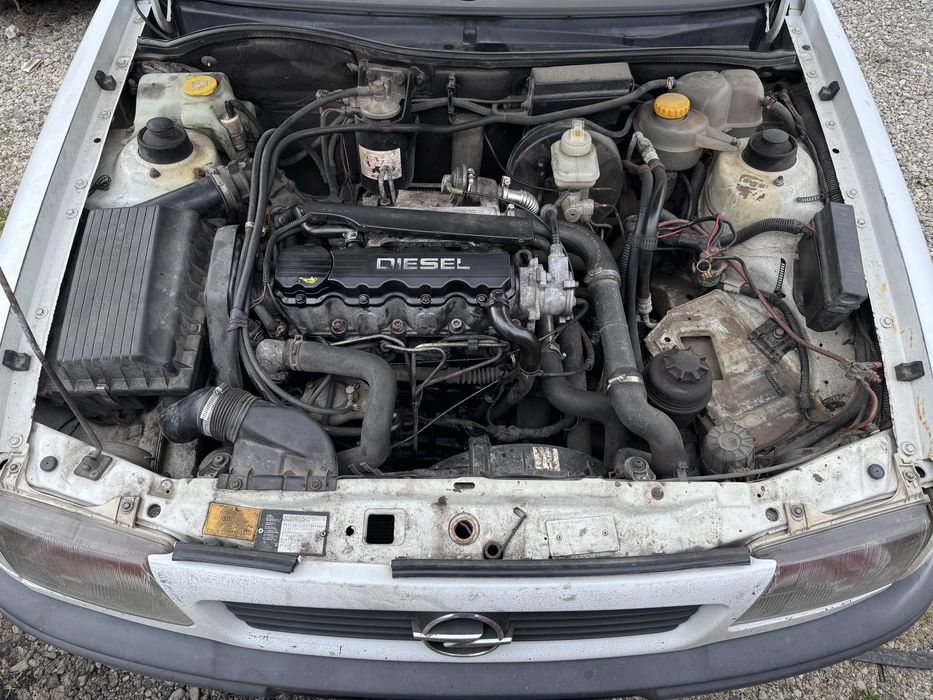 Опел Астра Ф 1.7тд 68кс Немски 1998г На Части