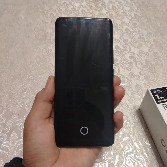 Redmi note 14 pro+5gAssalomu alaykum tel olsangiz murojat qiling