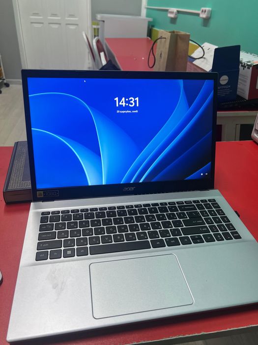 Ноутбук Acer Aspire