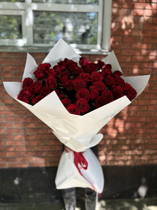 Акци на  розы 70 см