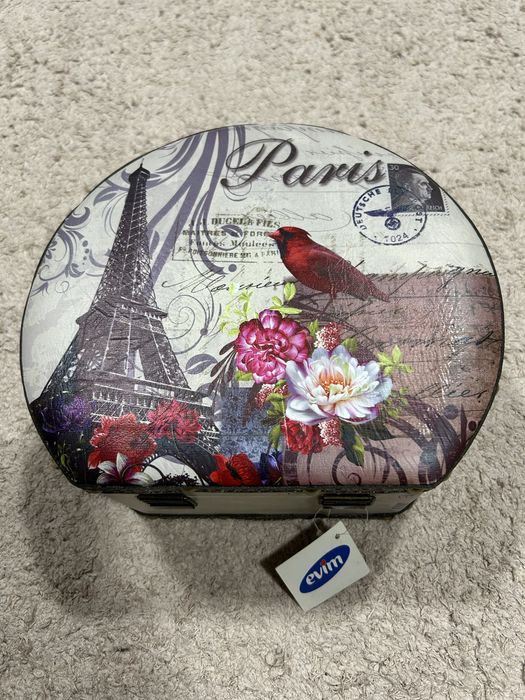 Сумка-сундучок для косметики и различных мелочей