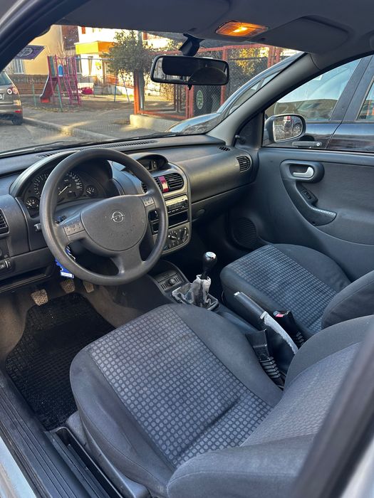 Opel Corsa 1.0 benzina 2004