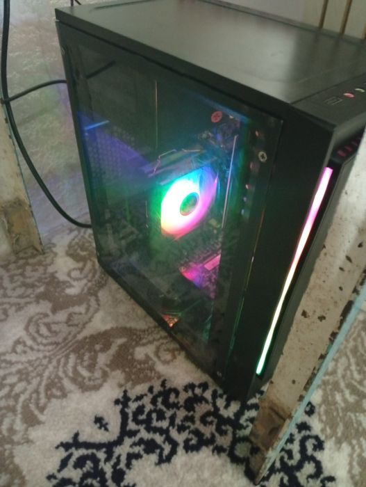 Komp sotiladi Realni olediganlaga kilishtirib biramiz