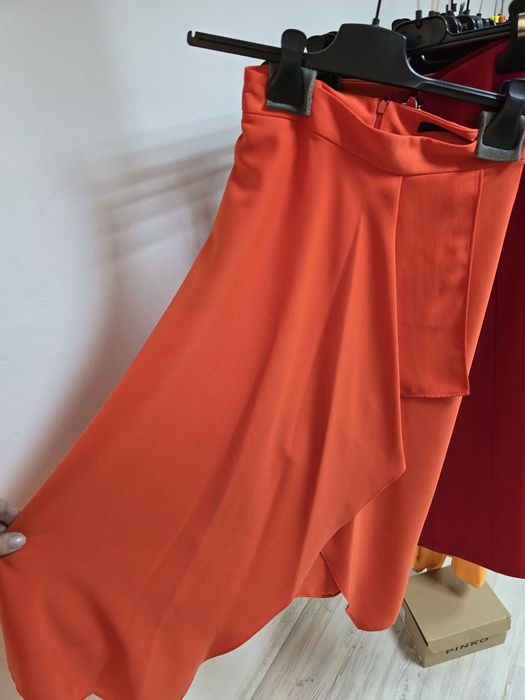 Асиметрична пола Patrizia Pepe, размер 40/S, нова,НАМАЛЕНА!