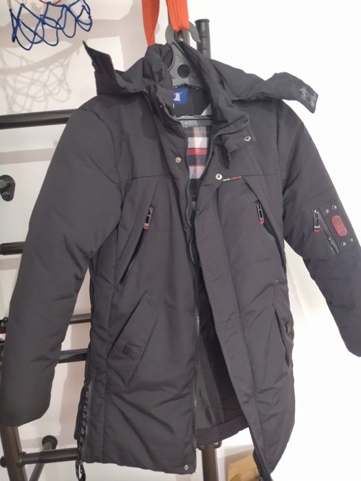 Куртка мальчиковая на 10 лет