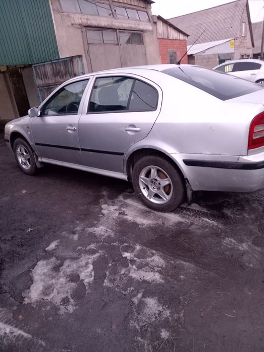 Шкода актавия А4. 2001