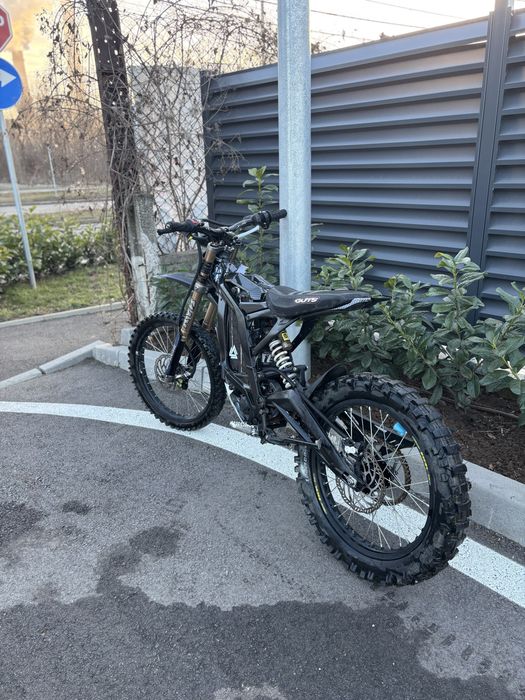 Surron light bee x 2025