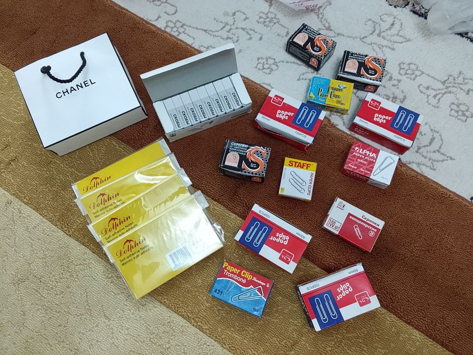 Канцелярские скрепки