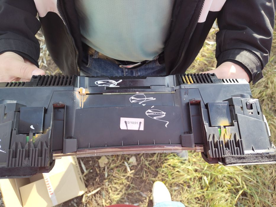 Продам щиток приборов от Ауди А4 Б6/б7