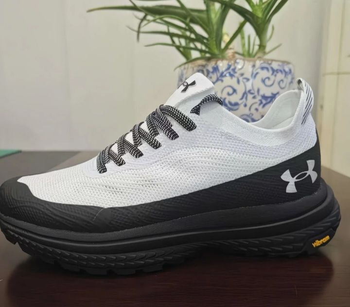 Кроссовки от Under Armour