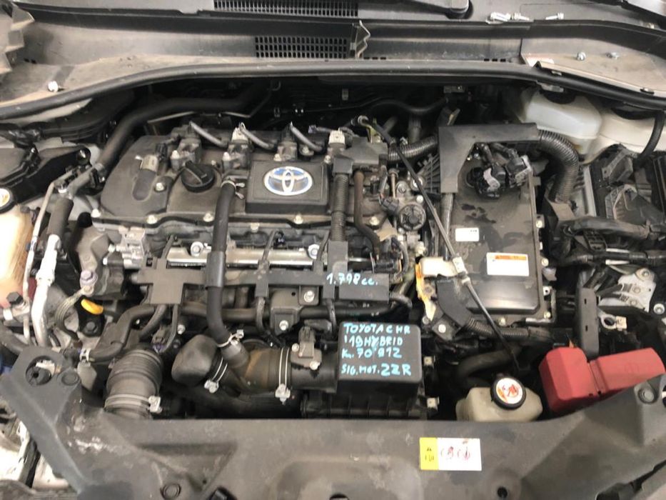 Piese Toyota CH-R 1.8 B Hibryd 2016-2018. 70000 km