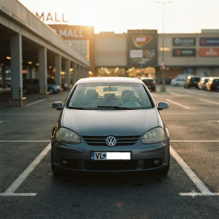 Volkswagen Golf 5 1.9Tdi Bxe