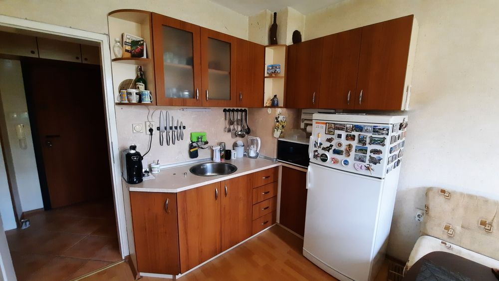 Горни кухненски шкафове