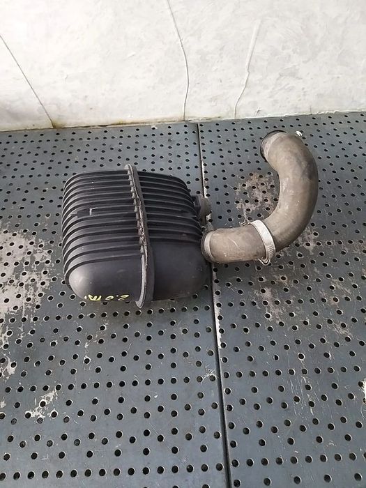 Rezervor vacuum 2.0 tdi audi a6 c6 4f 8e0129955