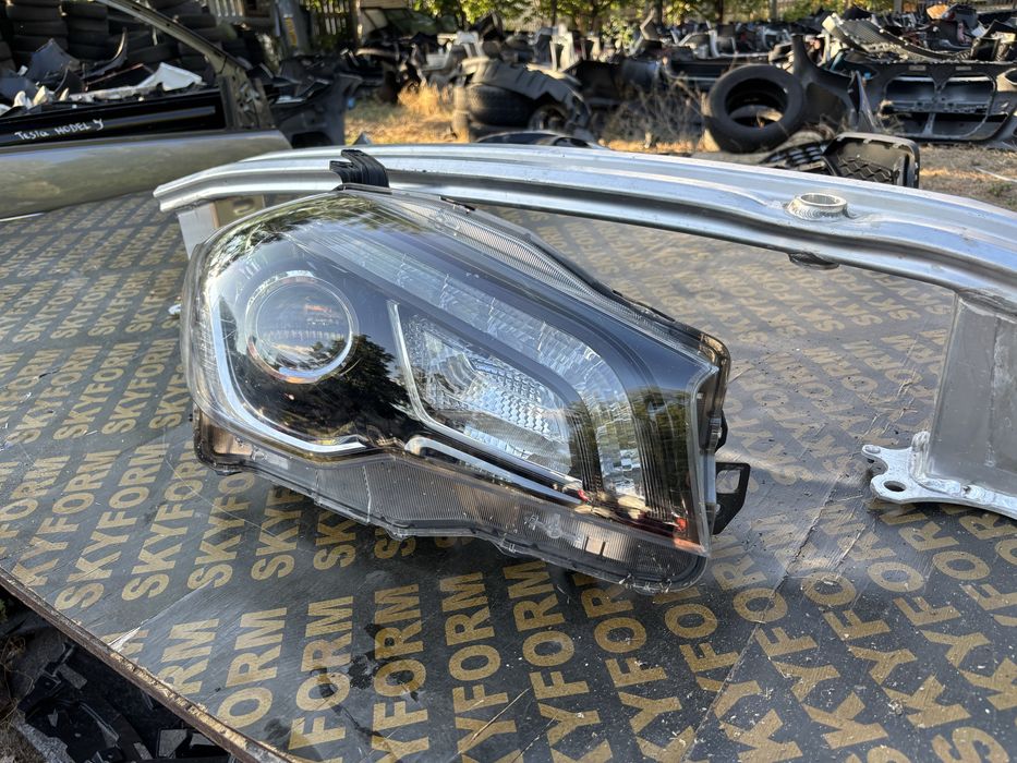 Фар Сузуки СХ4/Suzuki SX4 S-Cross