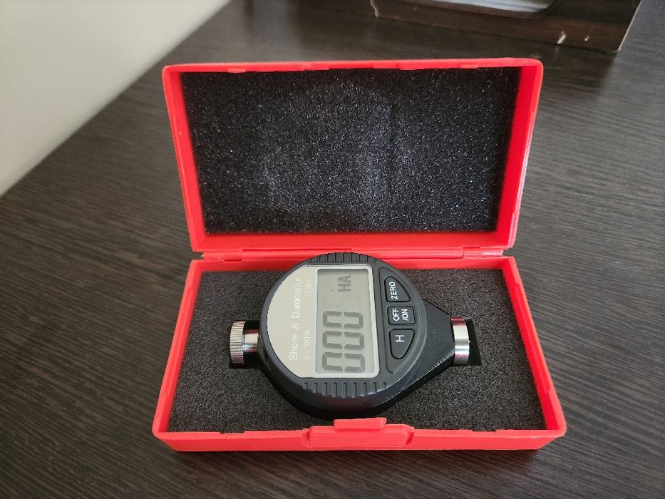 Дюрометр Шора, измеритель твёрдости
