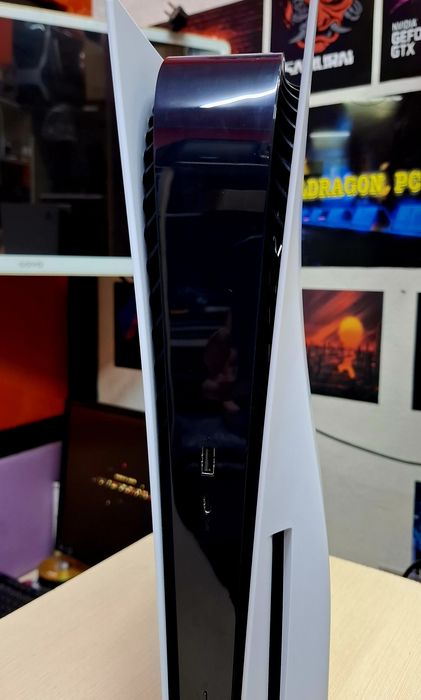 Продам Playstation 5