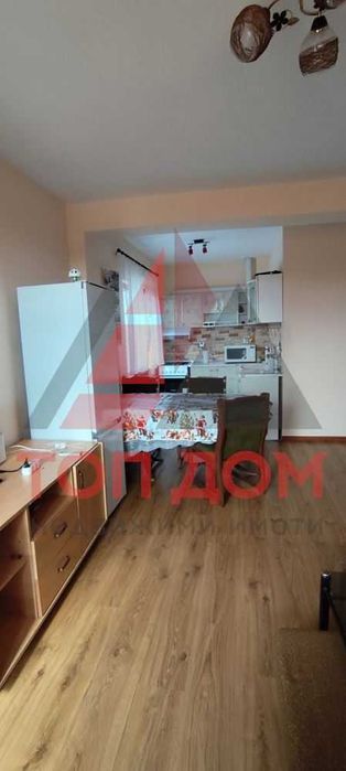 Дава се под наем Двустаен апартамент в Левски - 55 кв.м за 459 € - Снимка #1