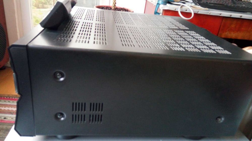 Ресивър Onkyo TX-SR876