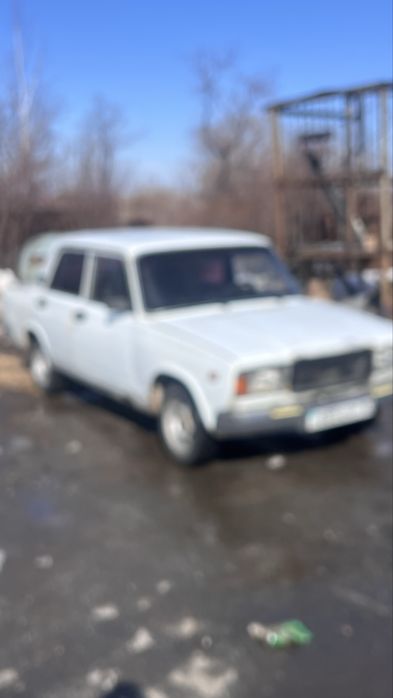 Продам ваз 2107